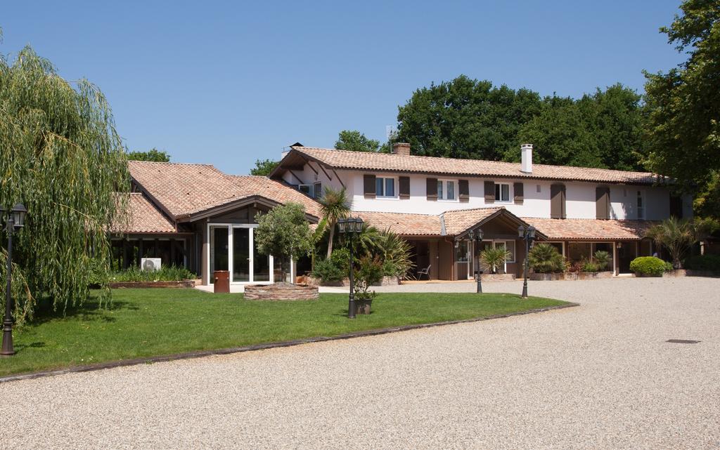 Hotel La Ferme D'En Chon Biscarrosse Exteriér fotografie